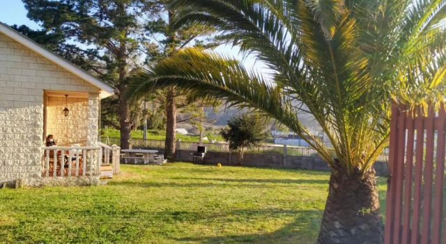 Коттедж Casa en la playa de Area con finca privada