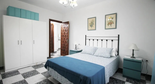 1070 Villa Rosario