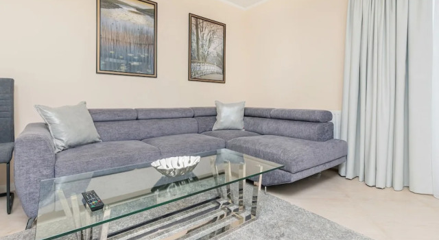 Apartment Batorego Gdynia by Renters, Varaa Huoneisto Hotellit Pommeri pysäköinnillä, Pysäköinti
