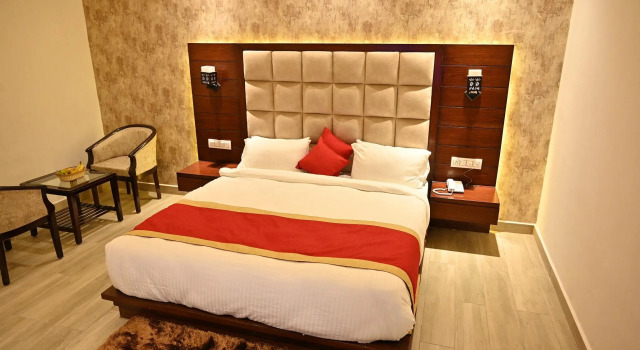 Номер Deluxe Hotel Aakriti Clarks Inn Express