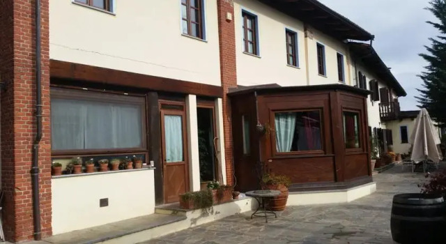 Agriturismo Relais Il Morsetto, Reservar Hotel Verzuolo Piemonte