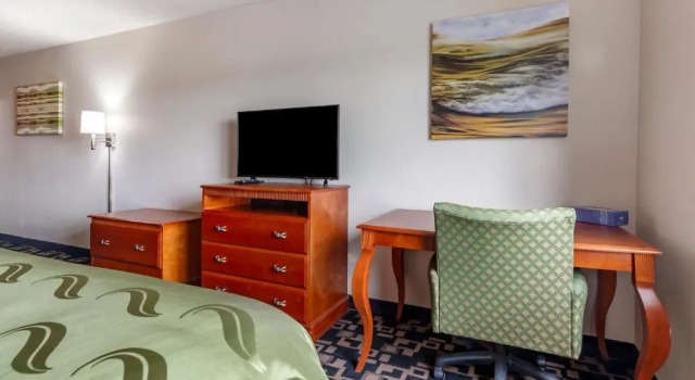 Номер Standard Quality Inn Redgranite