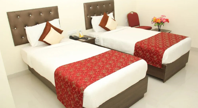 Двухместный номер Deluxe Hotel Lotus Grand