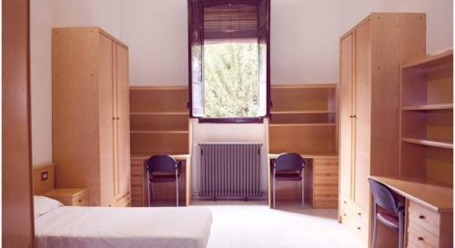 Barcelona Riders Hostel, Забронировать Хостел Барселона провинция Барселона, рядом с Jove Regina Theatre