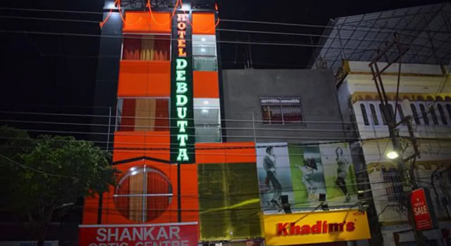 OYO 27984 Hotel Debdutta, Prenota Hotel Cooch Behar West Bengal