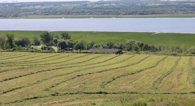 Люкс с видом на реку Bed & Breakfast, Gîte La Princesse des Champs