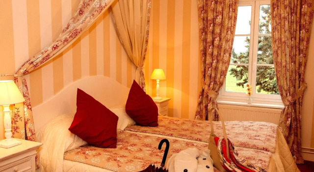 Le Fleuray Hotel & Restaurant