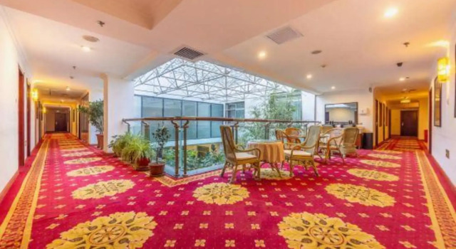 Dongying Garden Hotel (Lanzhou University Railway Station), Book Hotel Chengguan 
