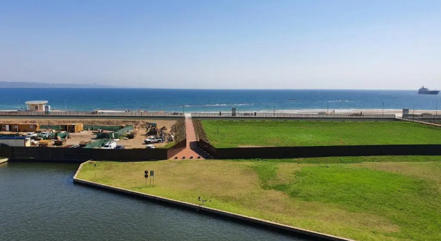 Accommodation Front - Gorgeous 4 Sleeper Beachfront Apartment, Забронировать Апартаменты/квартира Апартаменты Дурбана, рядом с Пляж Addington Beach, Апартаменты/квартира
