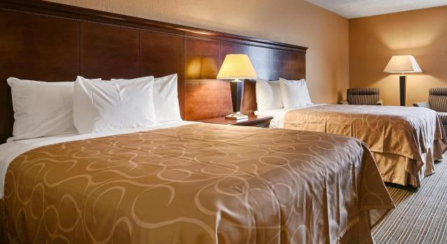 Кровать в общем номере Best Western Hopkinsville KY - BRAND NEW ROOMS