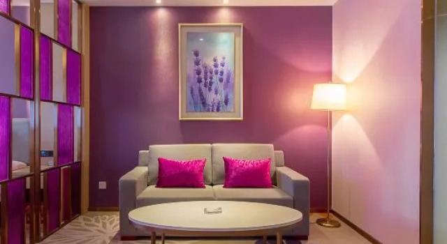 Люкс Deluxe Lavande Hotel (Foshan Yanbu International Tea City)