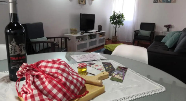 Casa dos Crocodilos - Alojamento Local, Buchen Sie Hotel Nisa Alentejo