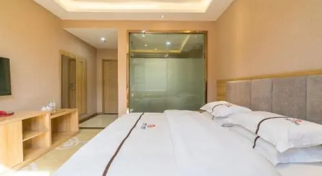 Fuma Hotel, Rezerwuj Hotel Hotele w Kunming z parkingiem, Parking