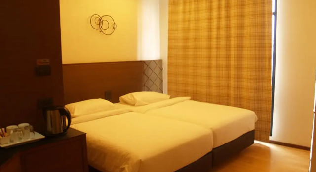 Двухместный номер Deluxe Marvin Suites Hotel
