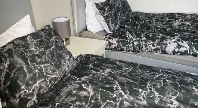Stylish & Modern 4 Bedroom sleep 8