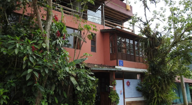 Biohostal Mindo Cloud Forest, Book Hotel Hotels in Mindo with Parking, Parking