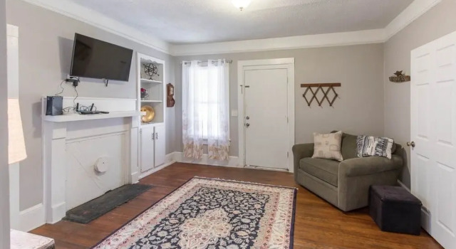 Virginia Ave, 203, Prenota Hotel Piedmont 