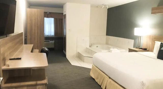 Номер Standard Days Inn by Wyndham Niagara Falls Centre St By the Falls
