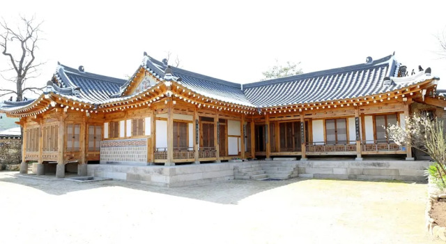 DAMDAMGAK, Prenota Hotel Hotel a Gyeonggi-do con parcheggio, Parcheggio