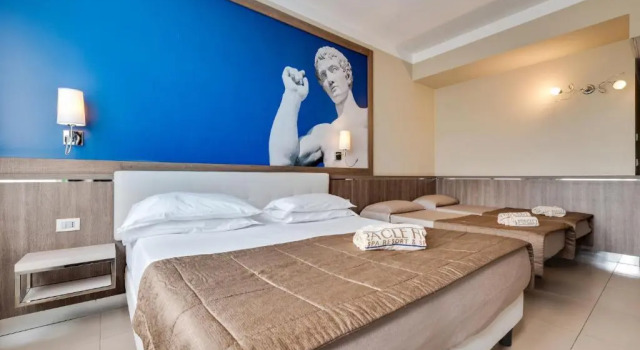 Standard- familie værelse Eracle Hotel