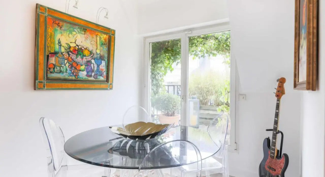 Squarebreak - Arc de Triomphe Apartments