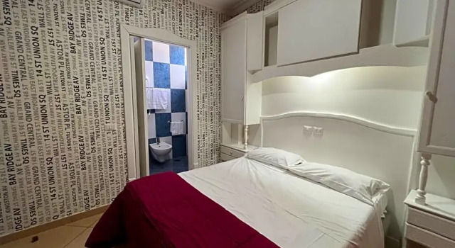 Hotel Tiffany, Book Hotel Varcaturo Campania