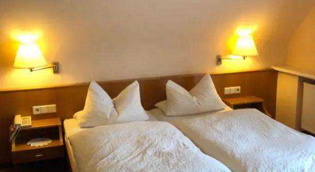 Двухместный номер Standard с балконом Hotel-Restaurant Gasthof zum Schützen
