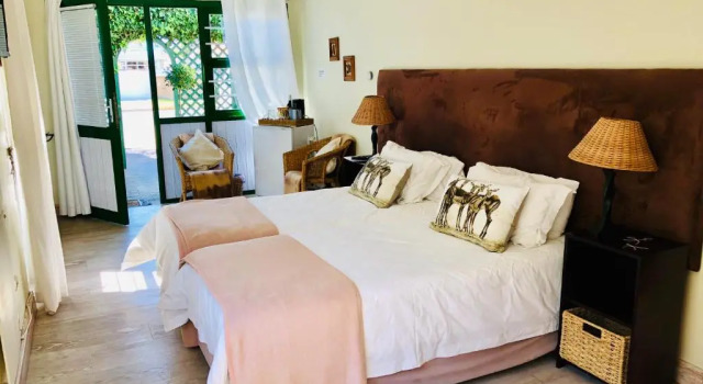 Двухместный номер Standard Sandras Guest House