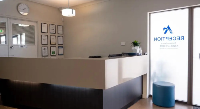 Comfort Inn Airport Admiralty, Забронировать Мини-отель Мотели Брисбна, рядом с Торговый комплекс Eat Street Markets, Мотель