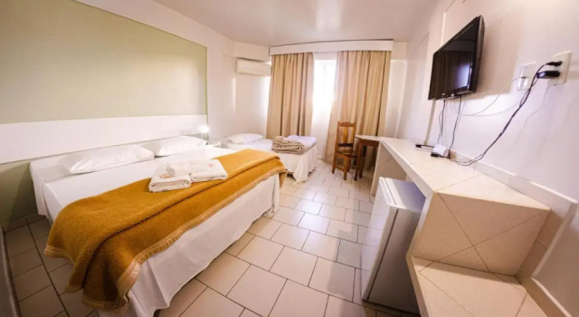 Hotel Sir Ltda