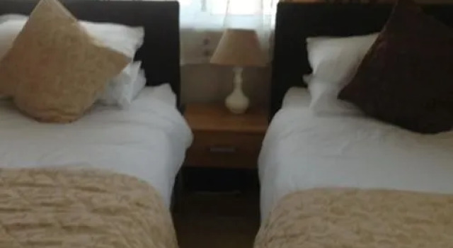 Ty Coed De, Prenota Hotel Roch Pembrokeshire