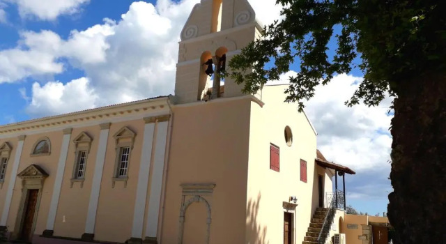 Коттедж с 2 комнатами Theodora House