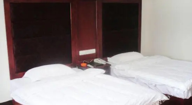 Tianyue Business Hotel
