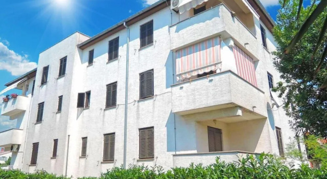 Apartment 802