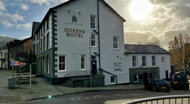 Queens Hotel