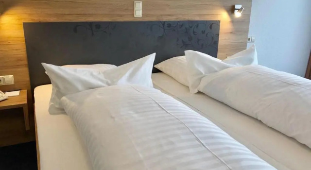 TIPTOP Hotel Hirt