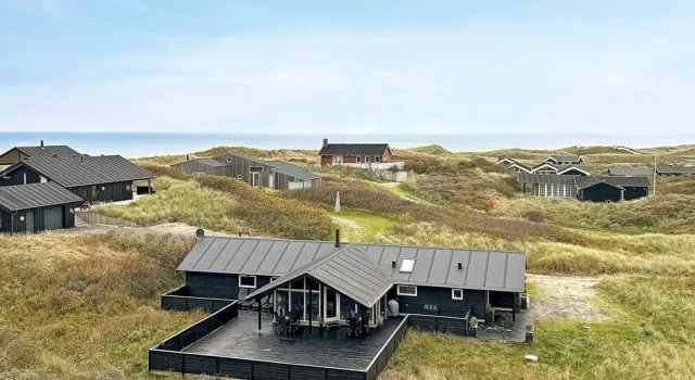 Коттедж 10 Person Holiday Home in Lokken