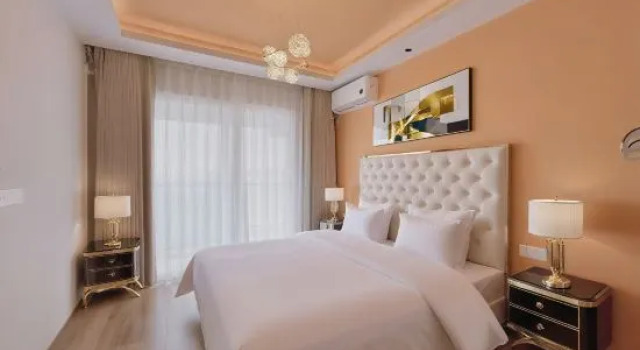 Двухместный люкс с видом на море SKY Jumbo Seaview Homestay (Beihai Yintan Tourism Resort)