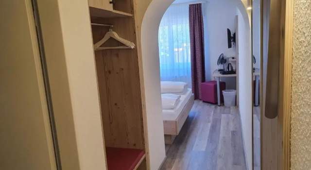 Одноместный номер Standard Hotel Neuenburger Hof