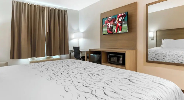 Номер Premium Red Roof Inn PLUS Jamaica, NY - JFK Airport