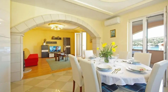 Апартаменты с 2 комнатами с видом на море Apartments Villa Rose
