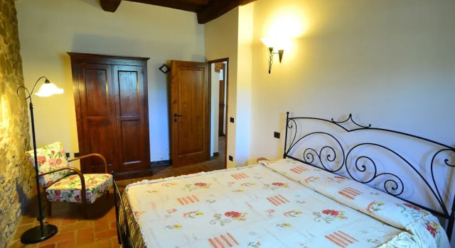 Belvilla by OYO Volpe, Book Vacation Home Hotels in Florence with Parking, Parking