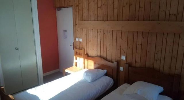 Espace Morteau, Rezerwuj Hotel Hotele w Morteau z basenem, Basen