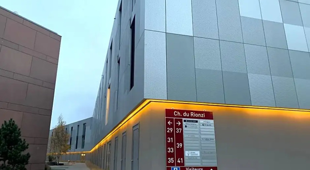 modern studio with mezzanine, Забронировать Отель Жутан-Мезери Во