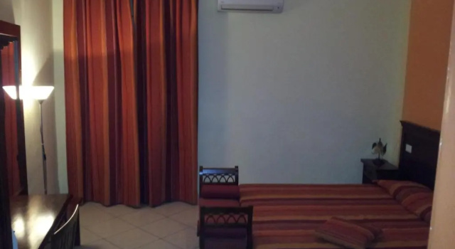 Двухместный номер Standard George Hotel