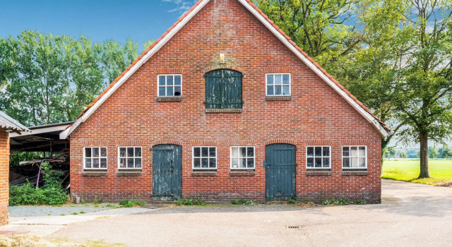 Cozy Farmhouse in Markelo with Meadow View, Prenota Hotel Markelo Twente