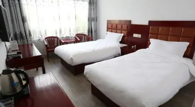 Номер Standard Gaoqing Hua Xia Hotel