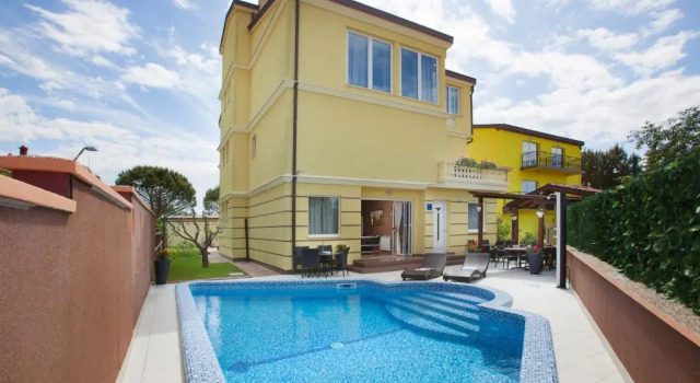 Студия Villa Anitea