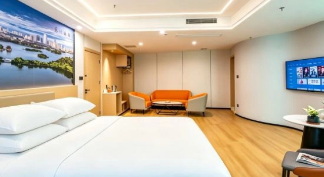 Люкс Business Vienna Hotel Huizhou Zhongxin