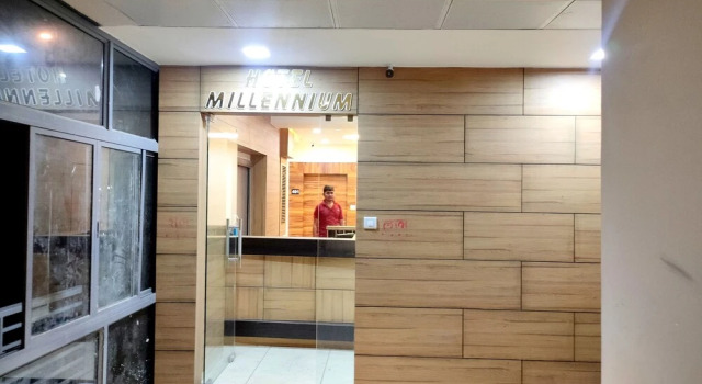 Hotel Millennium, Book Hotel Hoteller i Gujarat med parkering, Parkering